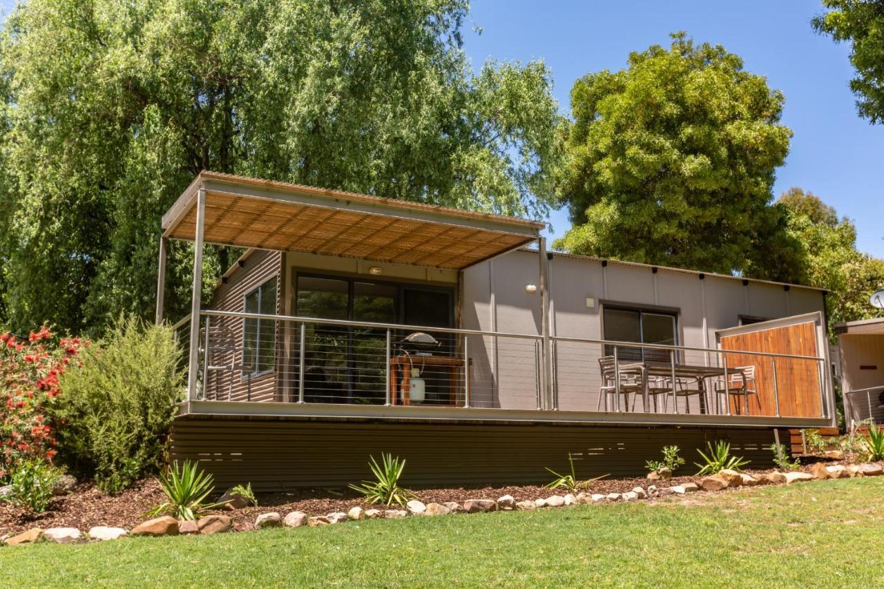 Halls Gap Lakeside Tourist Park Exterior photo