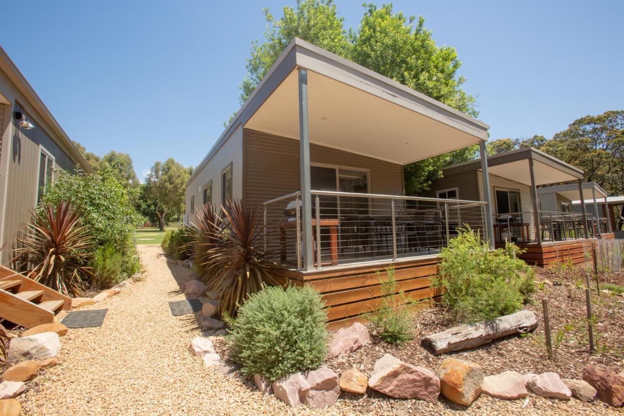 Halls Gap Lakeside Tourist Park Exterior photo